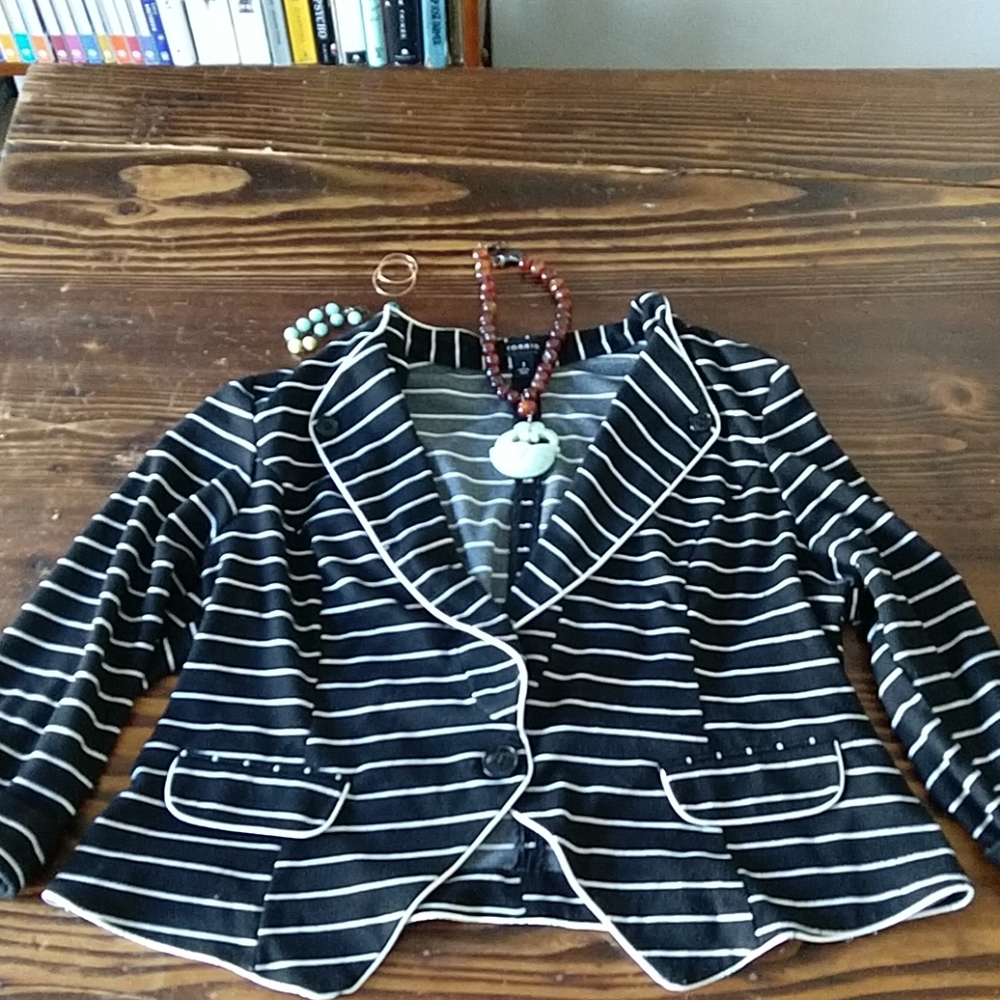 Torrid size 1 blazer